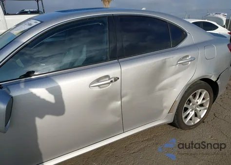 2011 Lexus Is 250 z USA, uszkodzony, nr VIN JTHBF5C2XB5133175